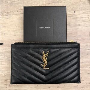 Yves Saint Laurent Grain De Poudre Chevron Monogram Bill Pouch Black
